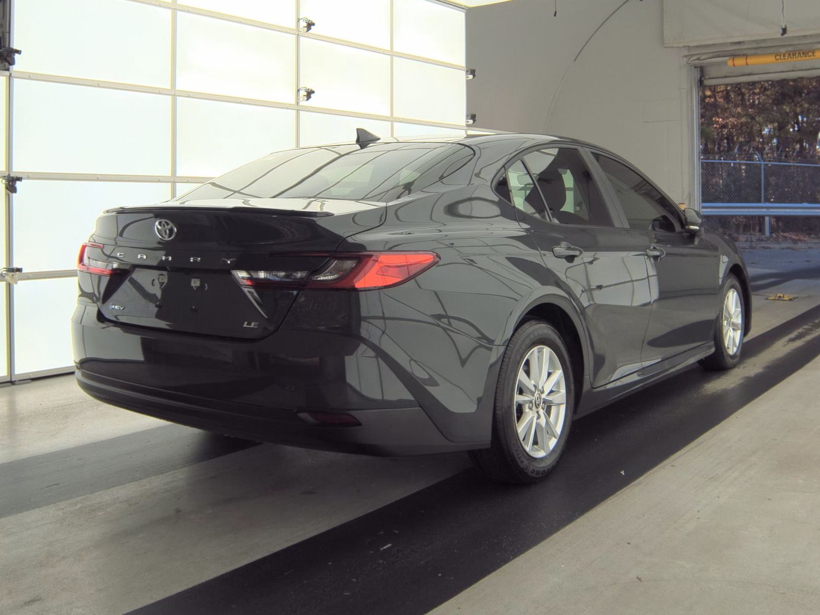 2025 Toyota Camry LE FWD