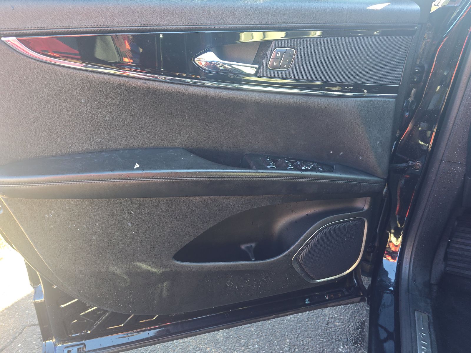 2022 Lincoln Nautilus Standard FWD