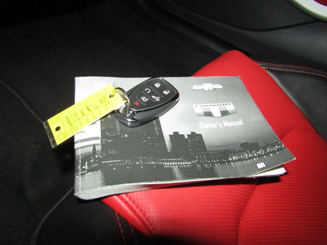 2022 Chevrolet Camaro 2LT RWD