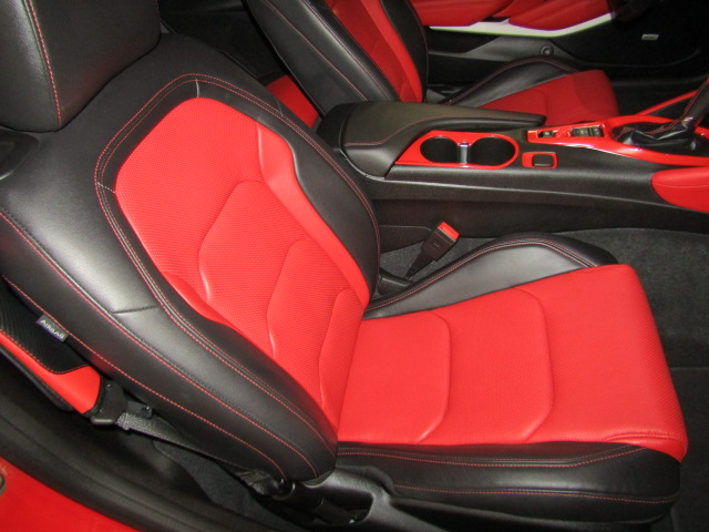 2022 Chevrolet Camaro 2LT RWD