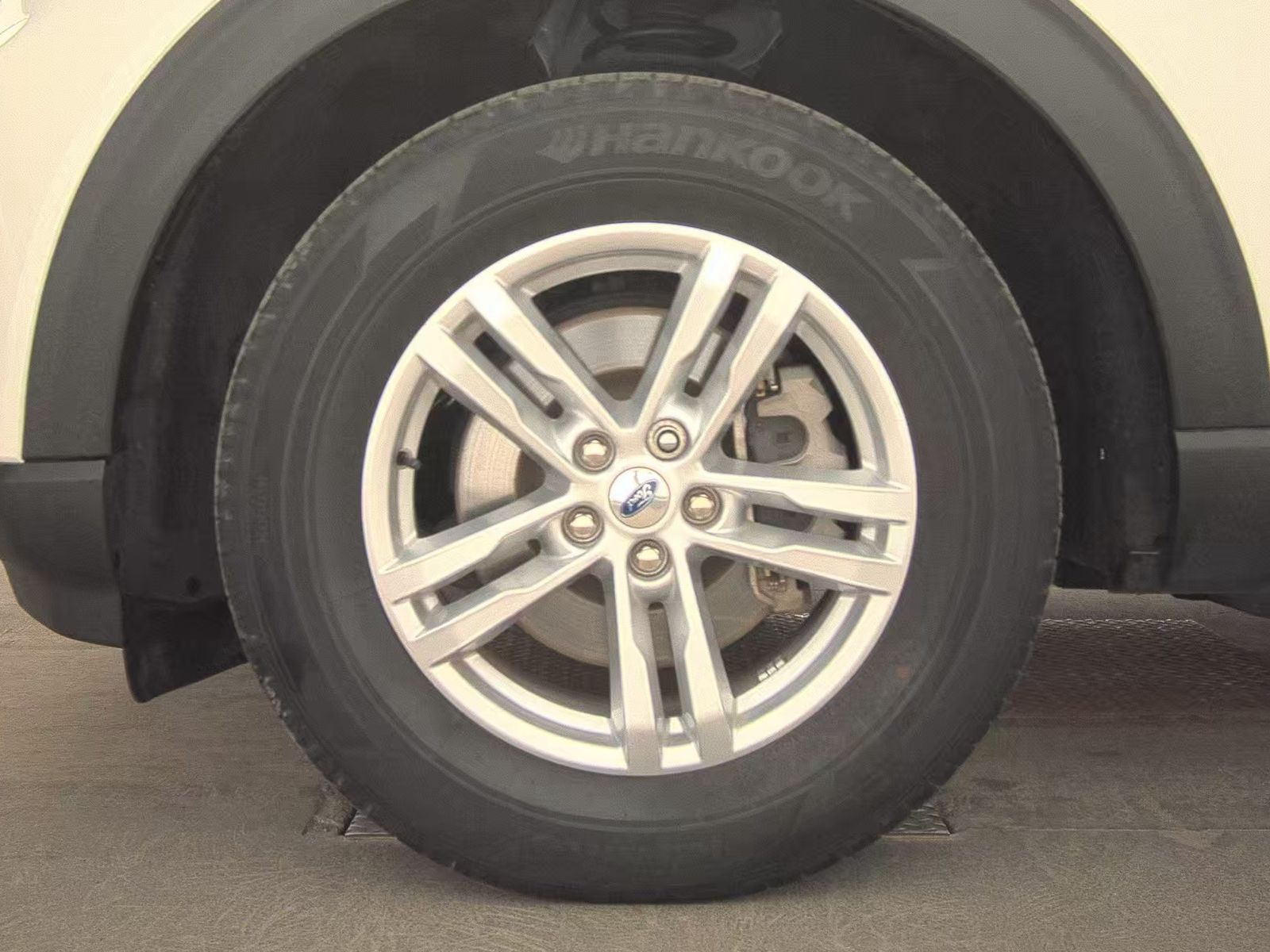 2022 Ford Explorer XLT AWD