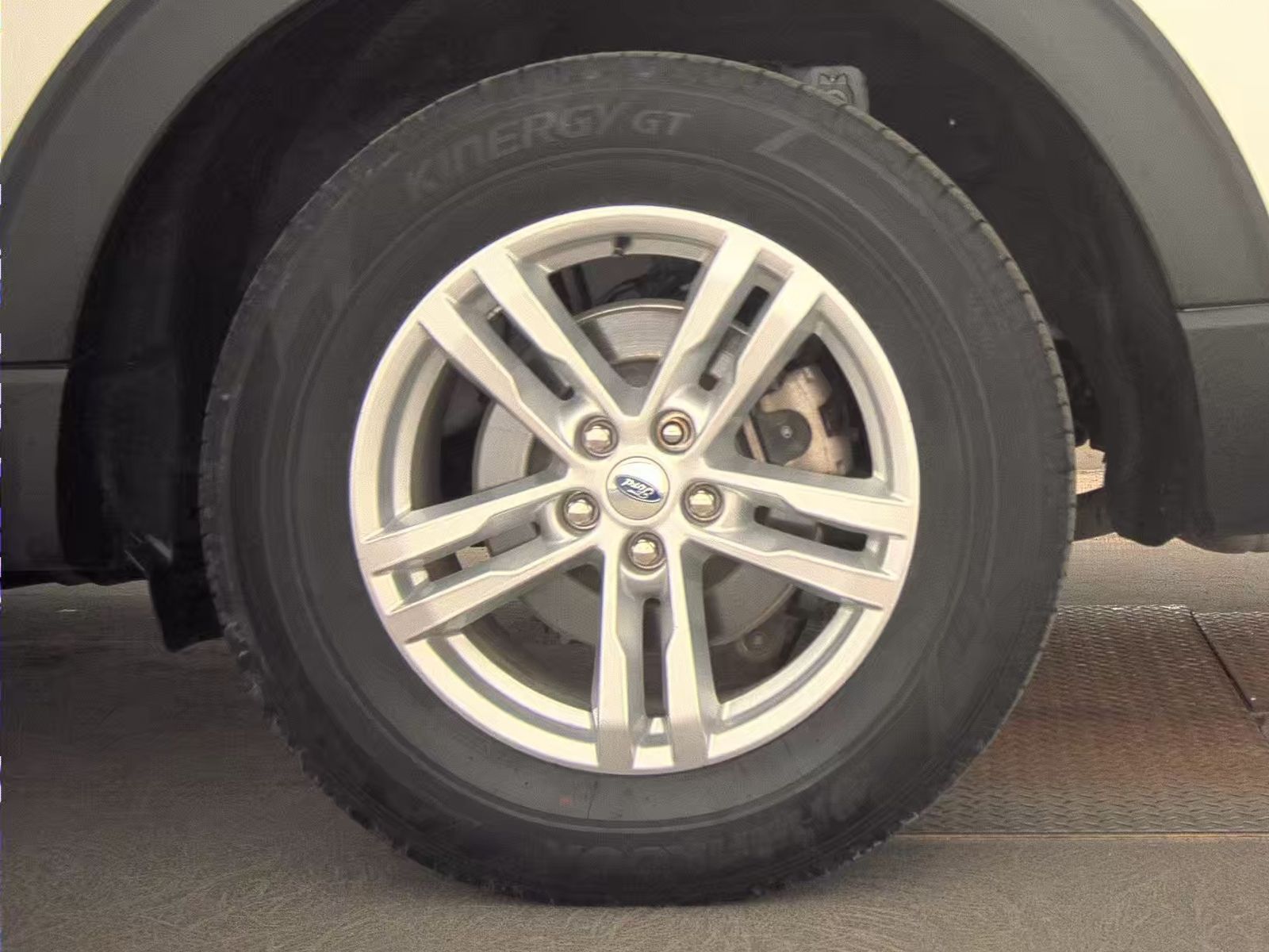 2022 Ford Explorer XLT AWD