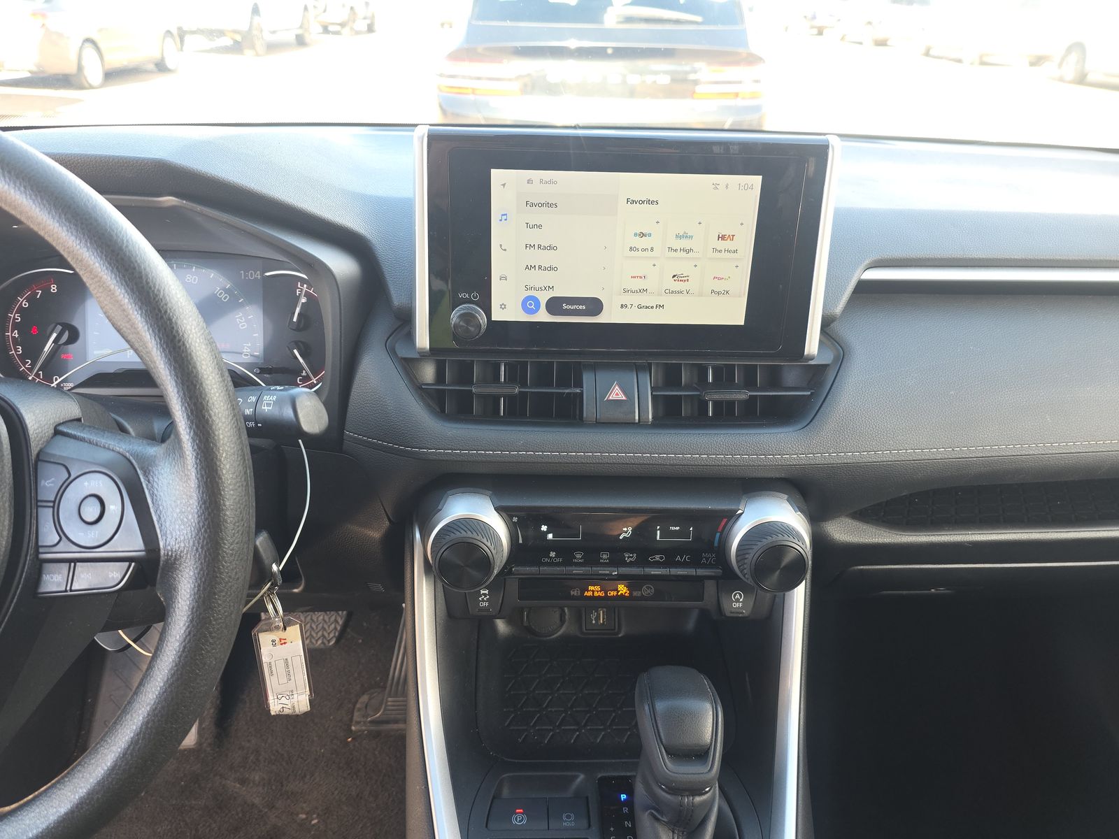 2025 Toyota RAV4 LE FWD