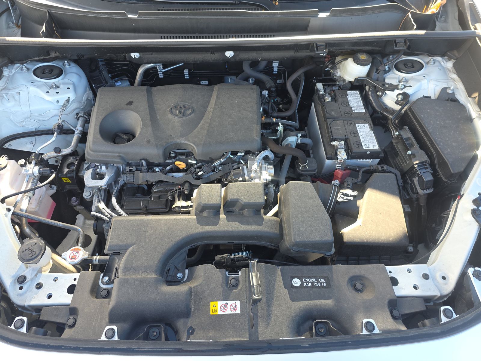 2025 Toyota RAV4 LE FWD