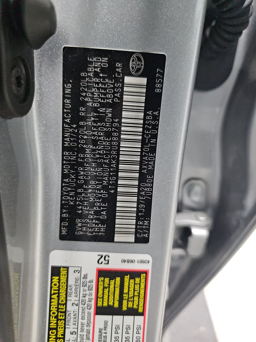 2024 Toyota Camry SE FWD