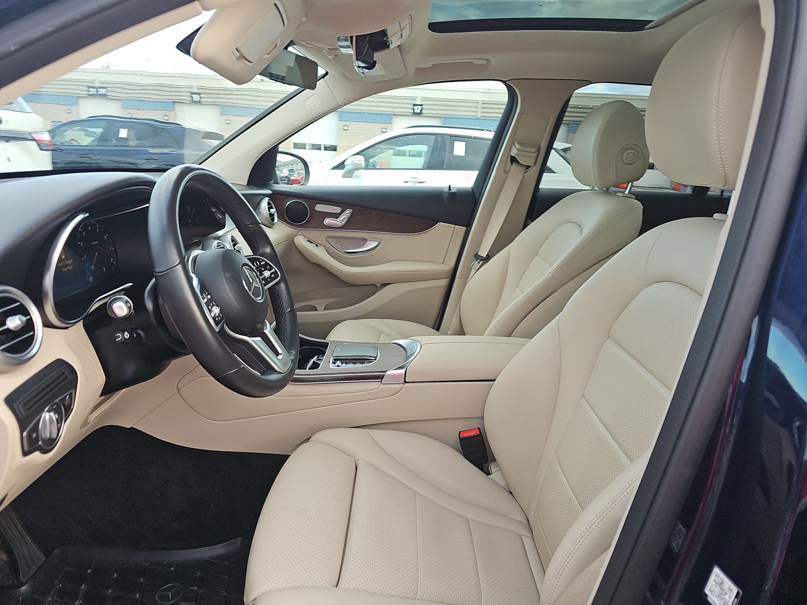 2022 Mercedes-Benz GLC GLC 300 AWD