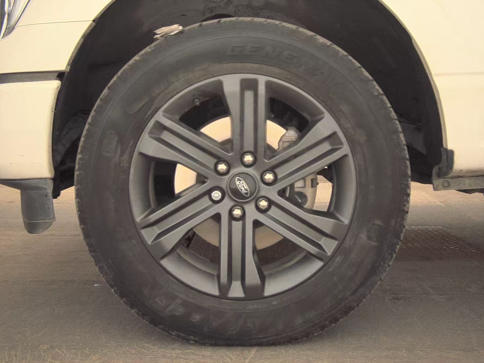 2023 Ford F-150 Hybrid Lariat AWD