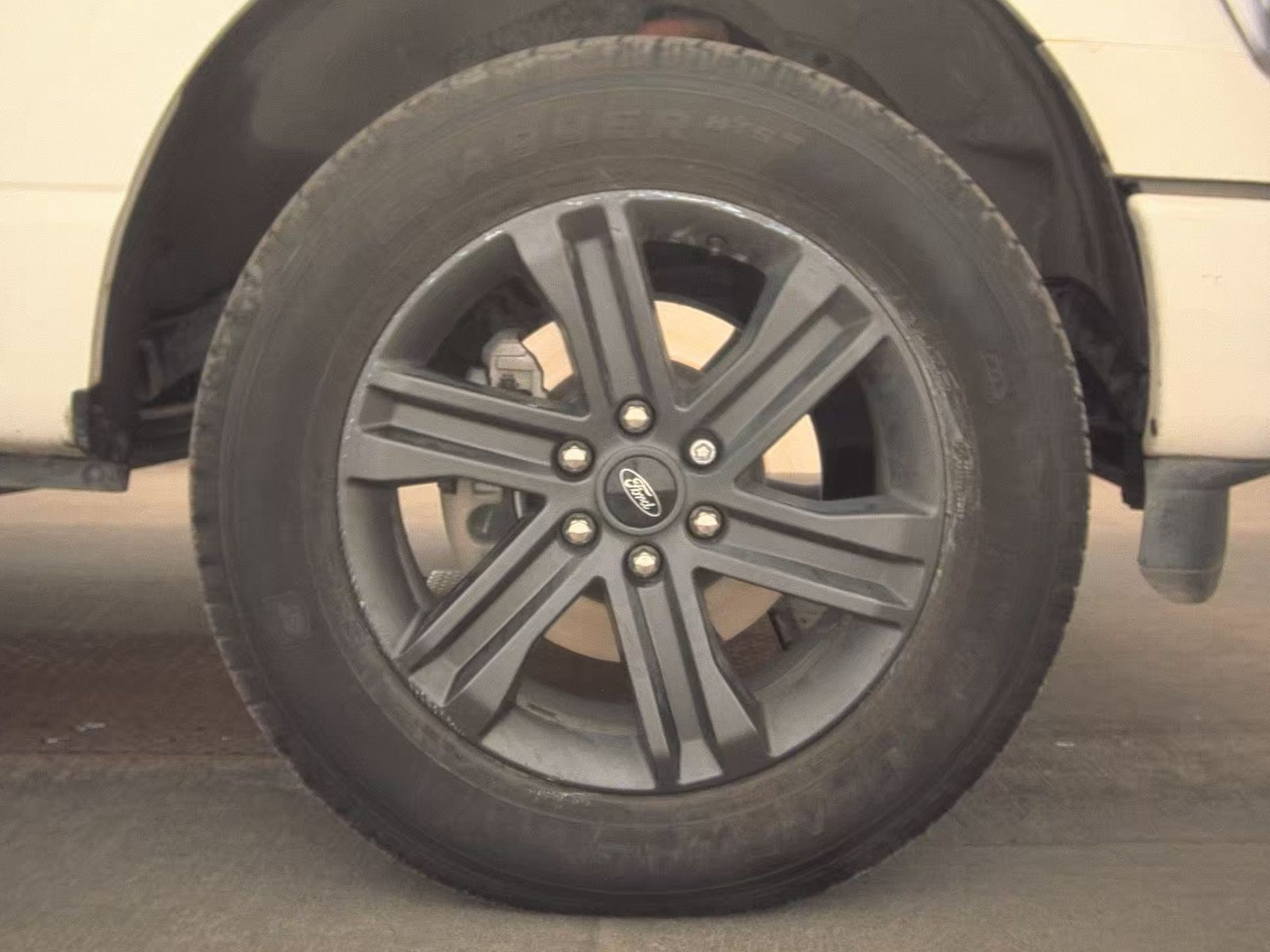 2023 Ford F-150 Hybrid Lariat AWD