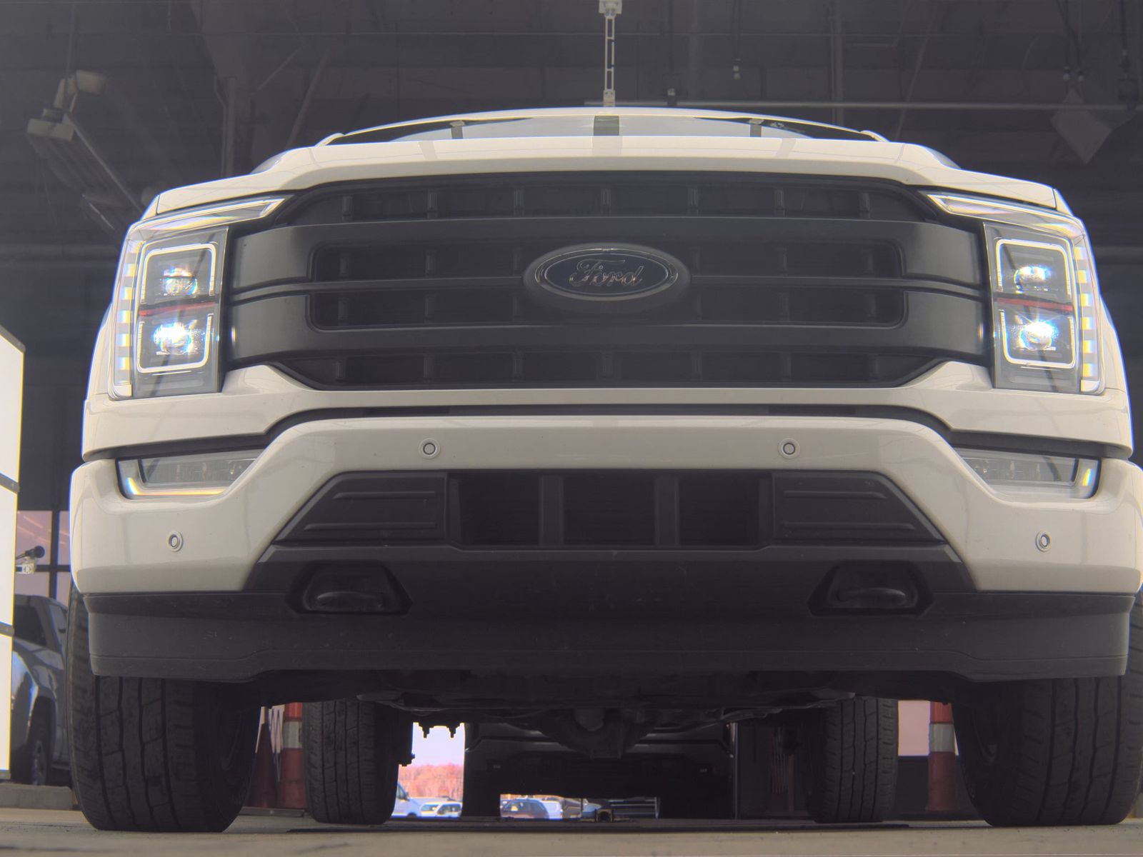 2023 Ford F-150 Hybrid Lariat AWD