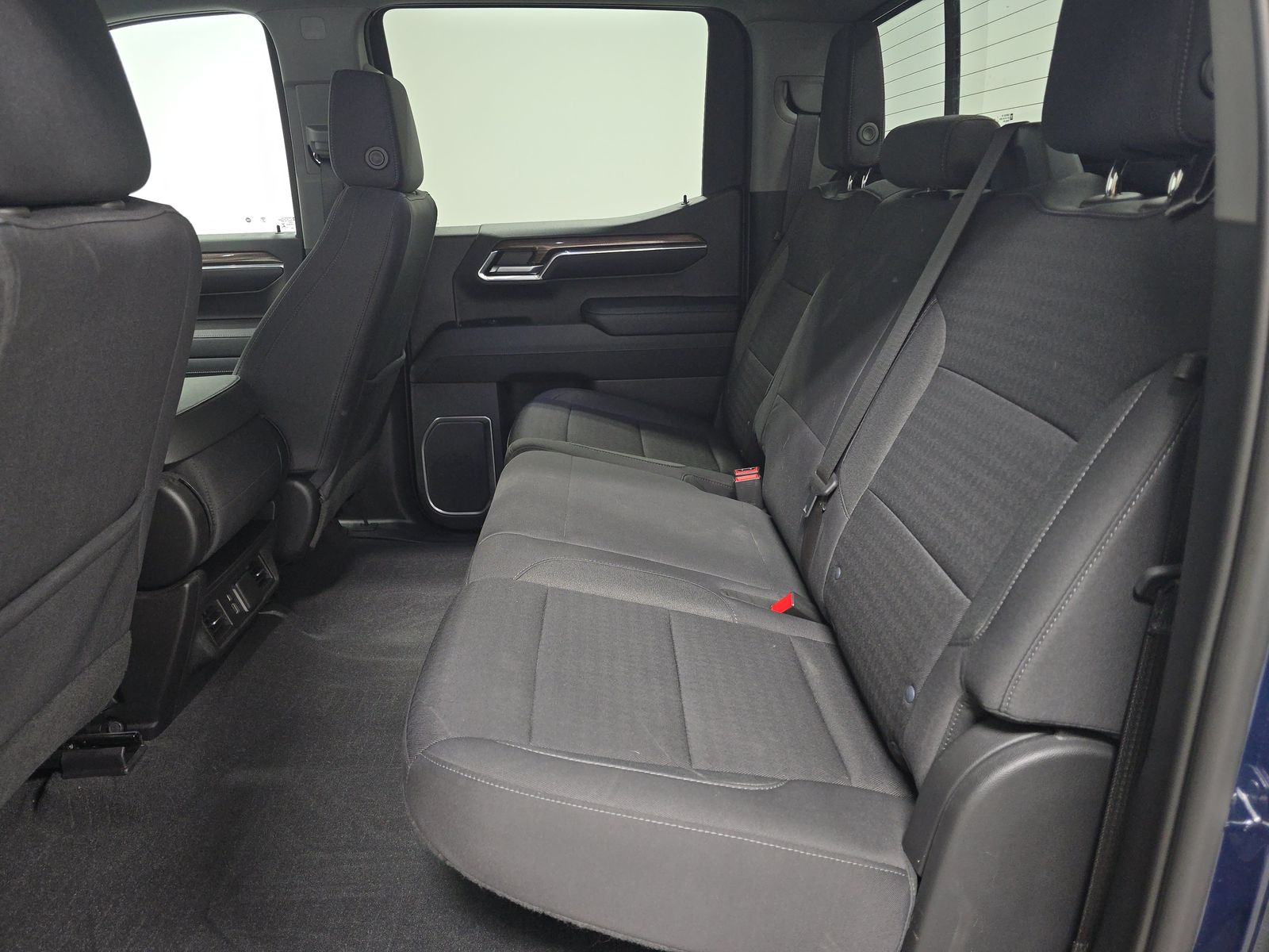 2023 Chevrolet Silverado 1500 LT AWD