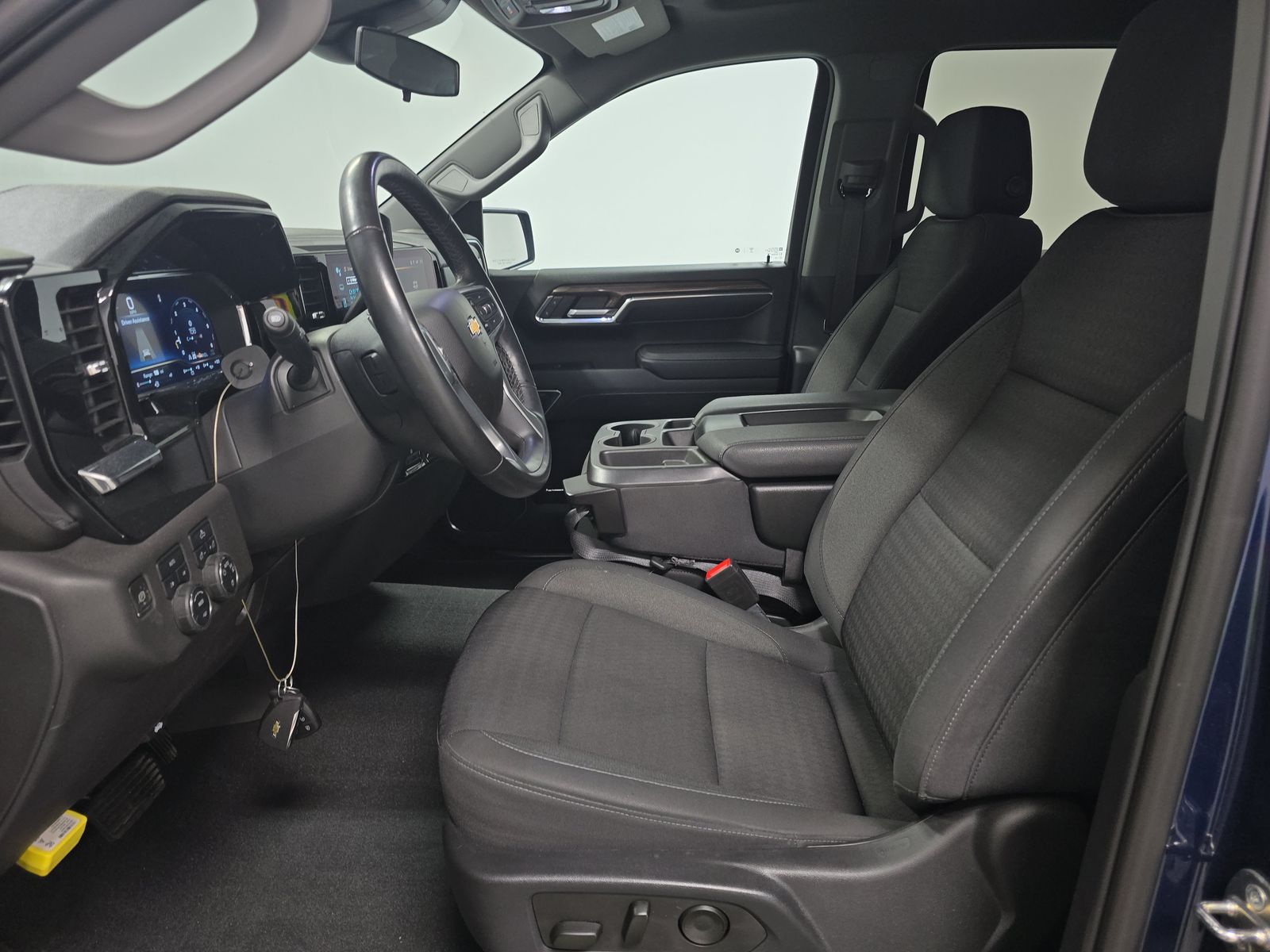 2023 Chevrolet Silverado 1500 LT AWD