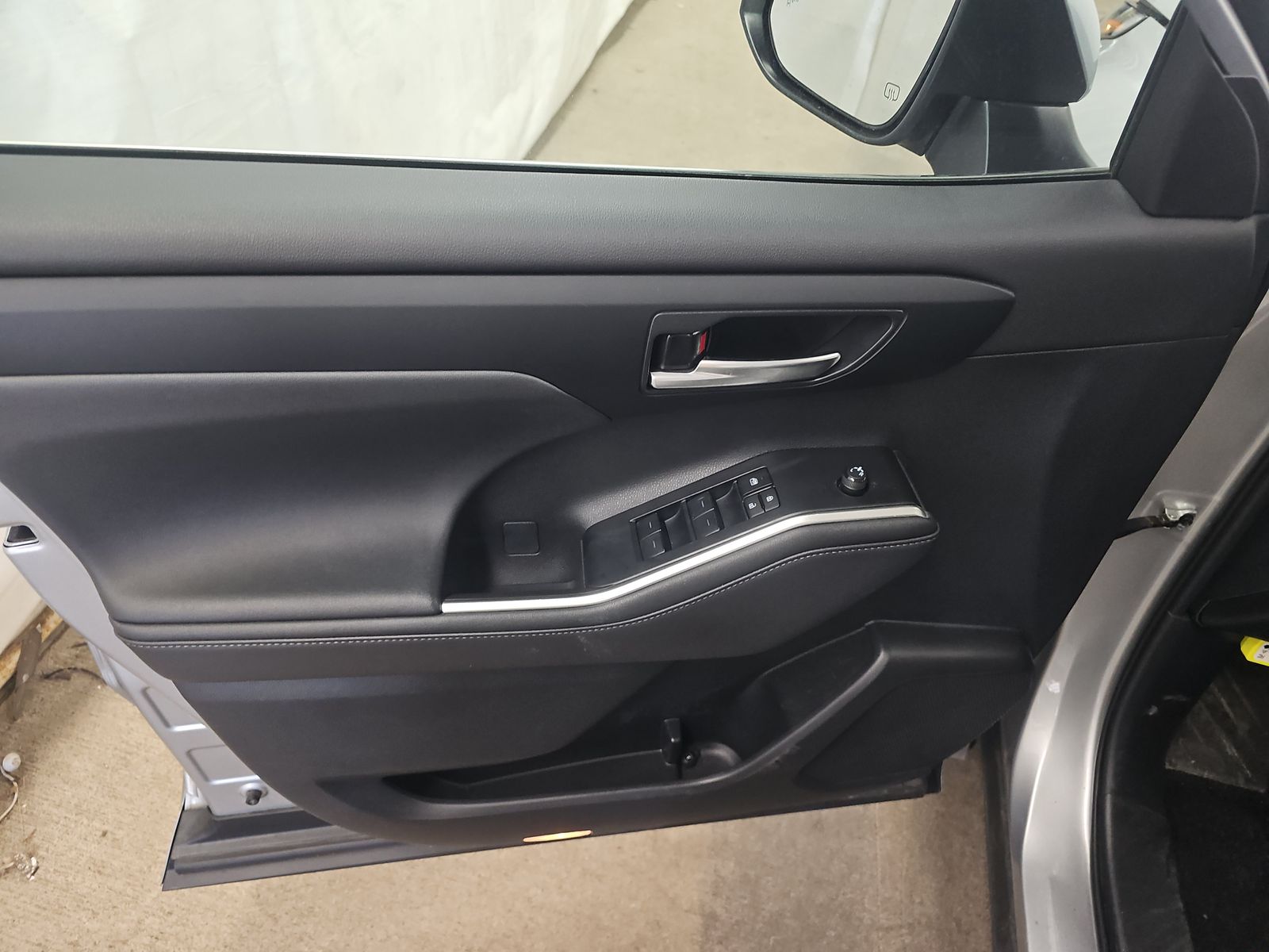 2024 Toyota Highlander XLE AWD