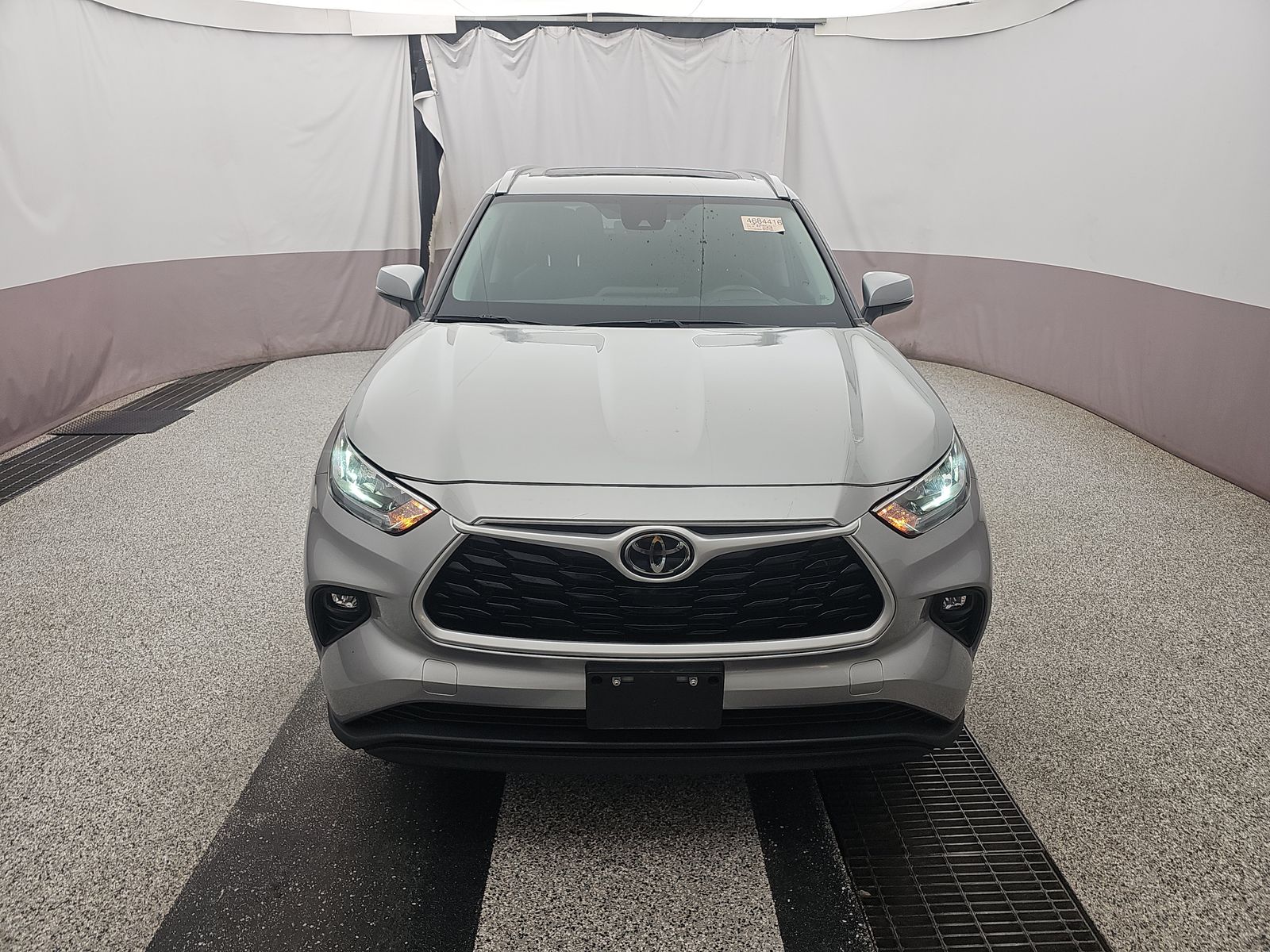 2024 Toyota Highlander XLE AWD