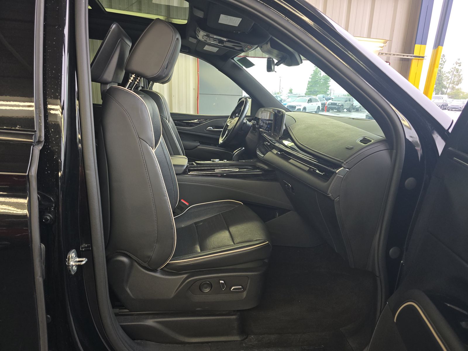 2023 Cadillac Escalade Sport AWD