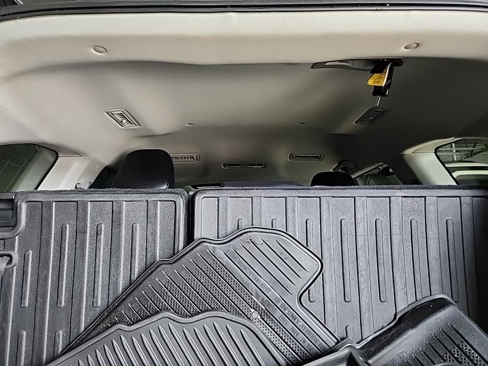 2022 Toyota Highlander Hybrid Limited FWD