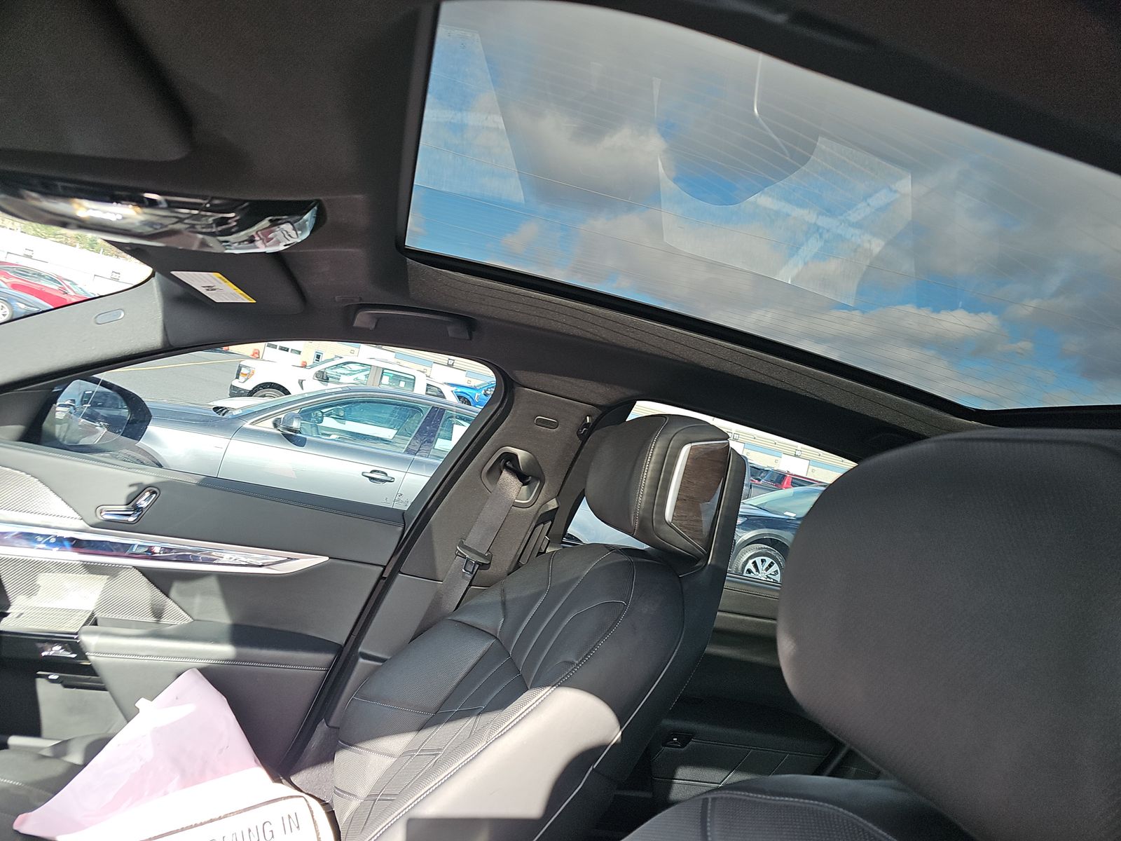 2024 BMW 7 Series 760i xDrive AWD