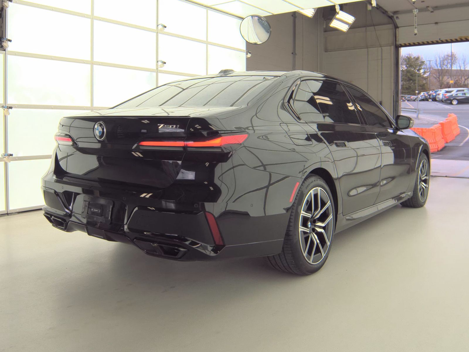 2024 BMW 7 Series 760i xDrive AWD