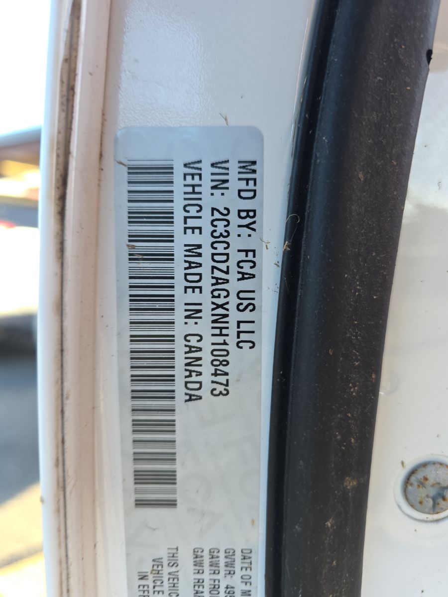 2022 Dodge Challenger SXT RWD