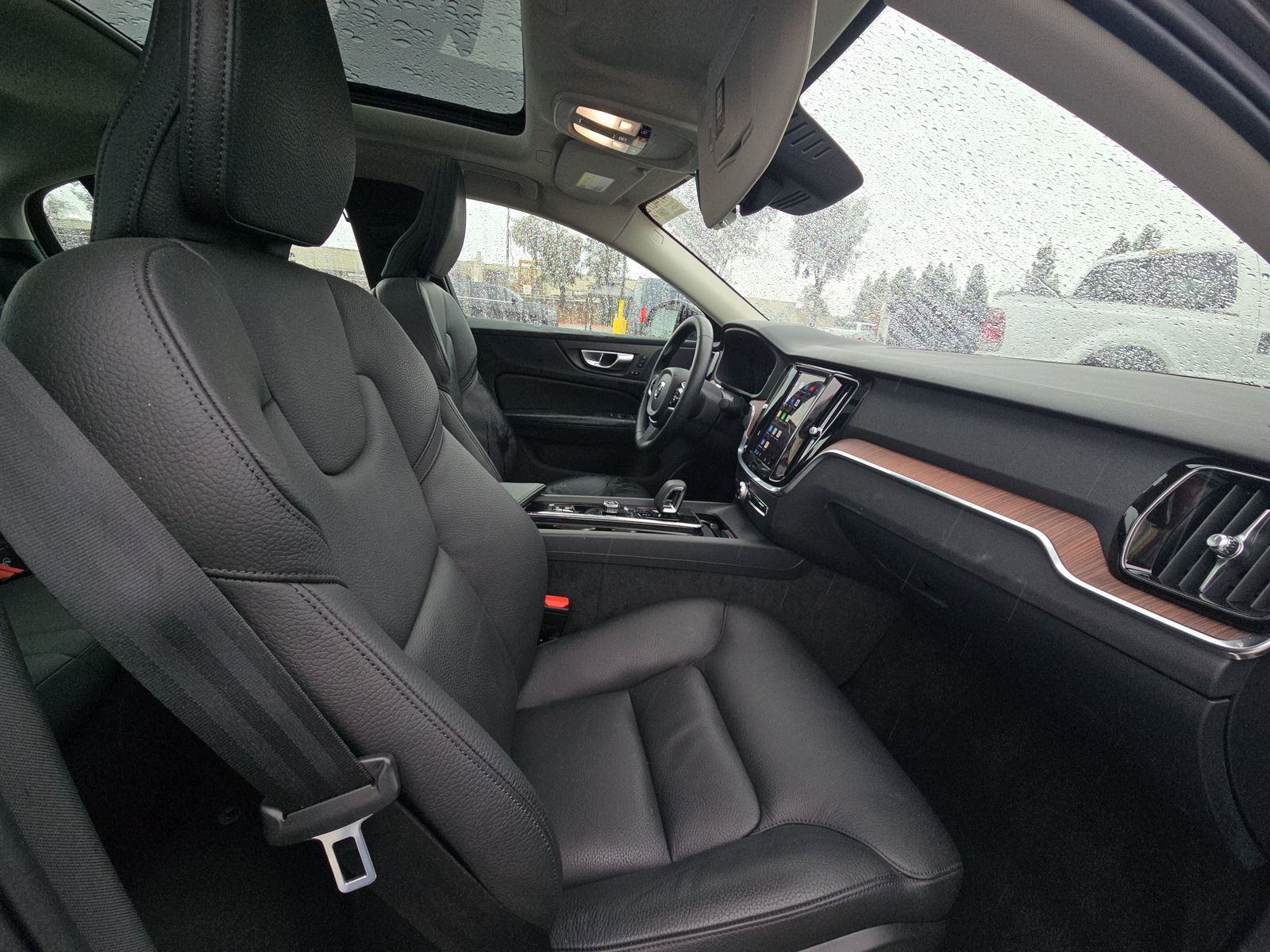 2024 Volvo S60 B5 Plus FWD