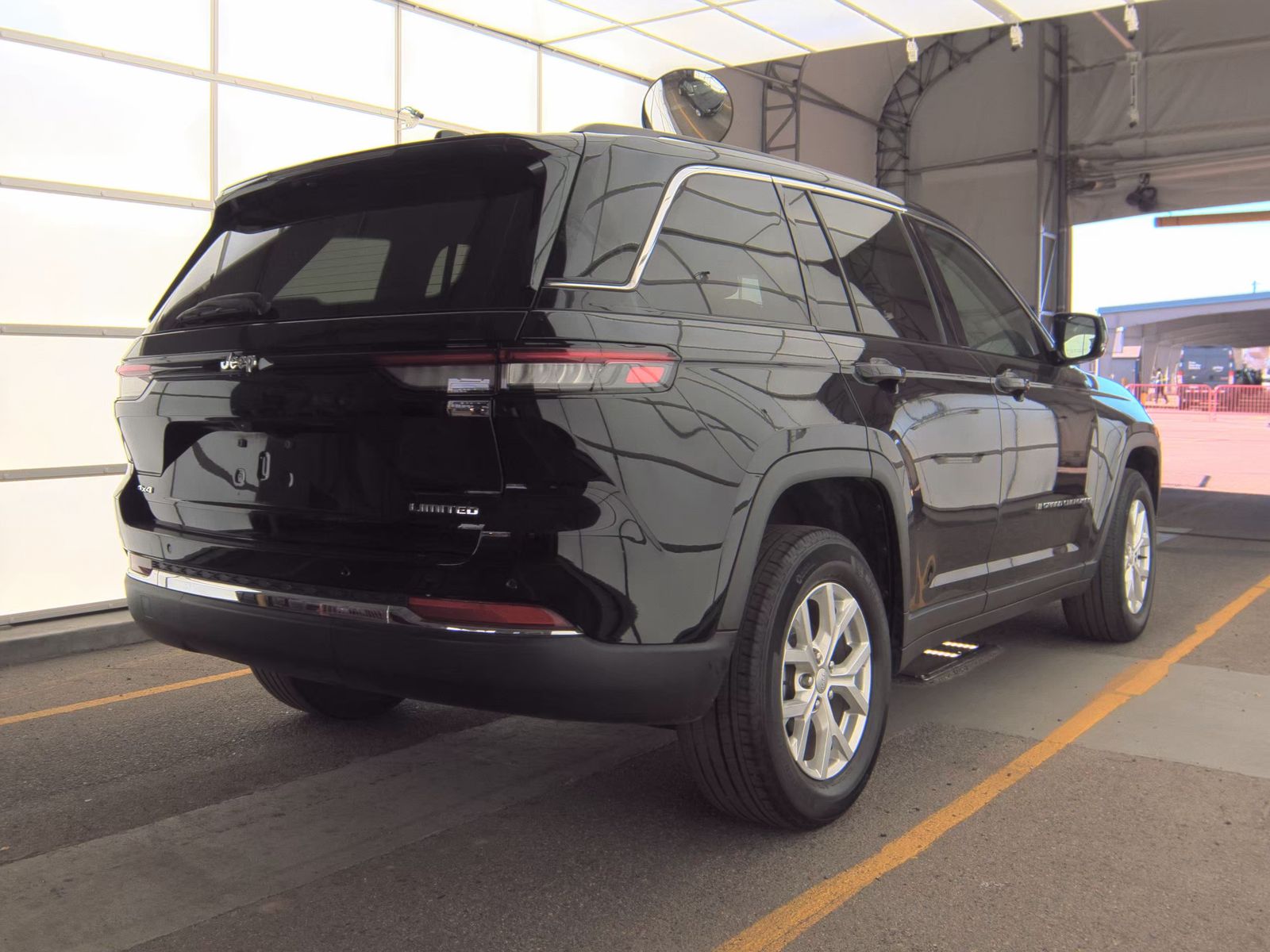 2023 Jeep Grand Cherokee Limited AWD