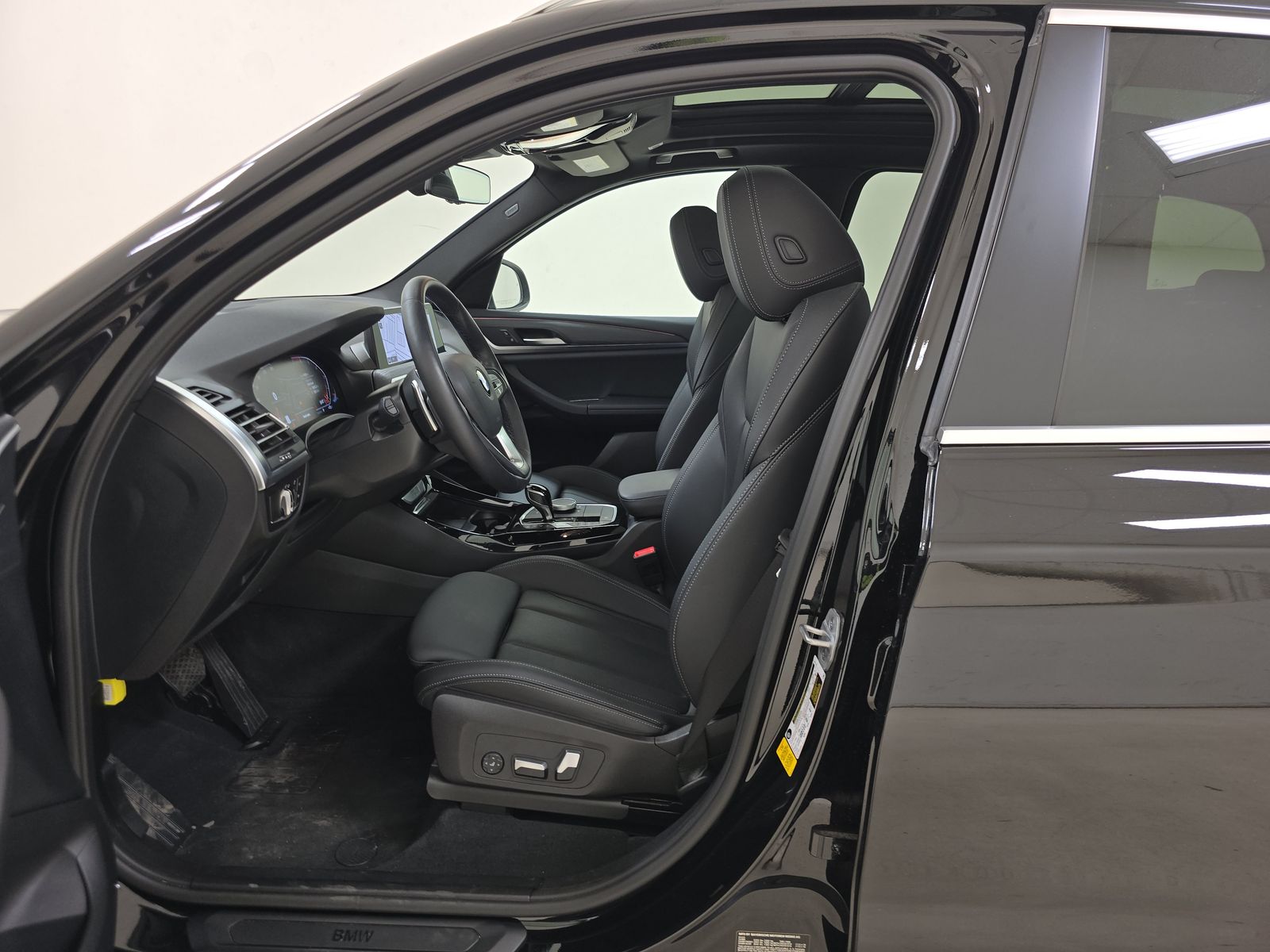 2023 BMW X3 sDrive30i RWD