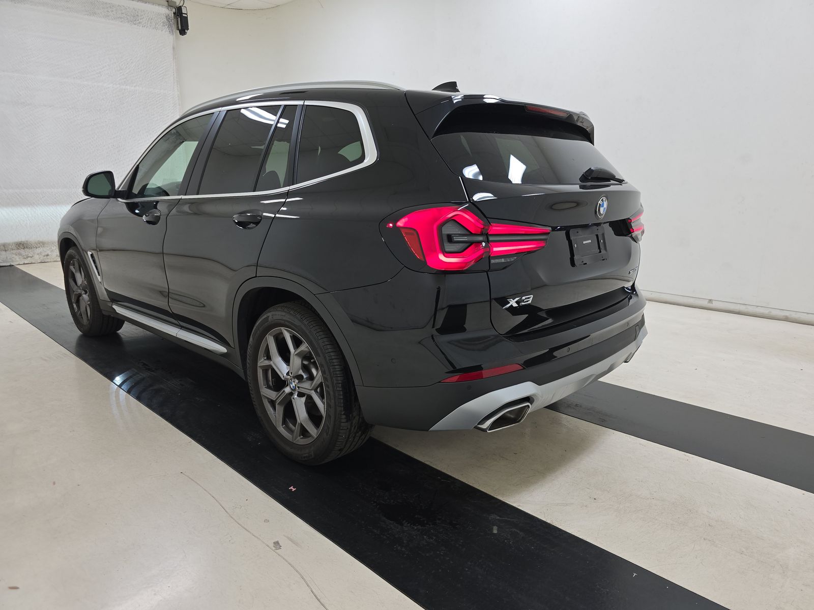 2023 BMW X3 sDrive30i RWD