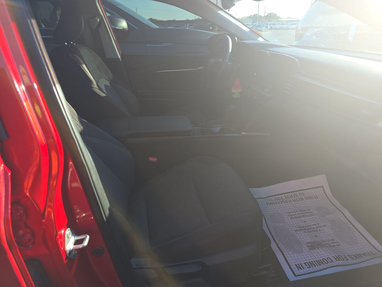 2025 Toyota Camry LE FWD