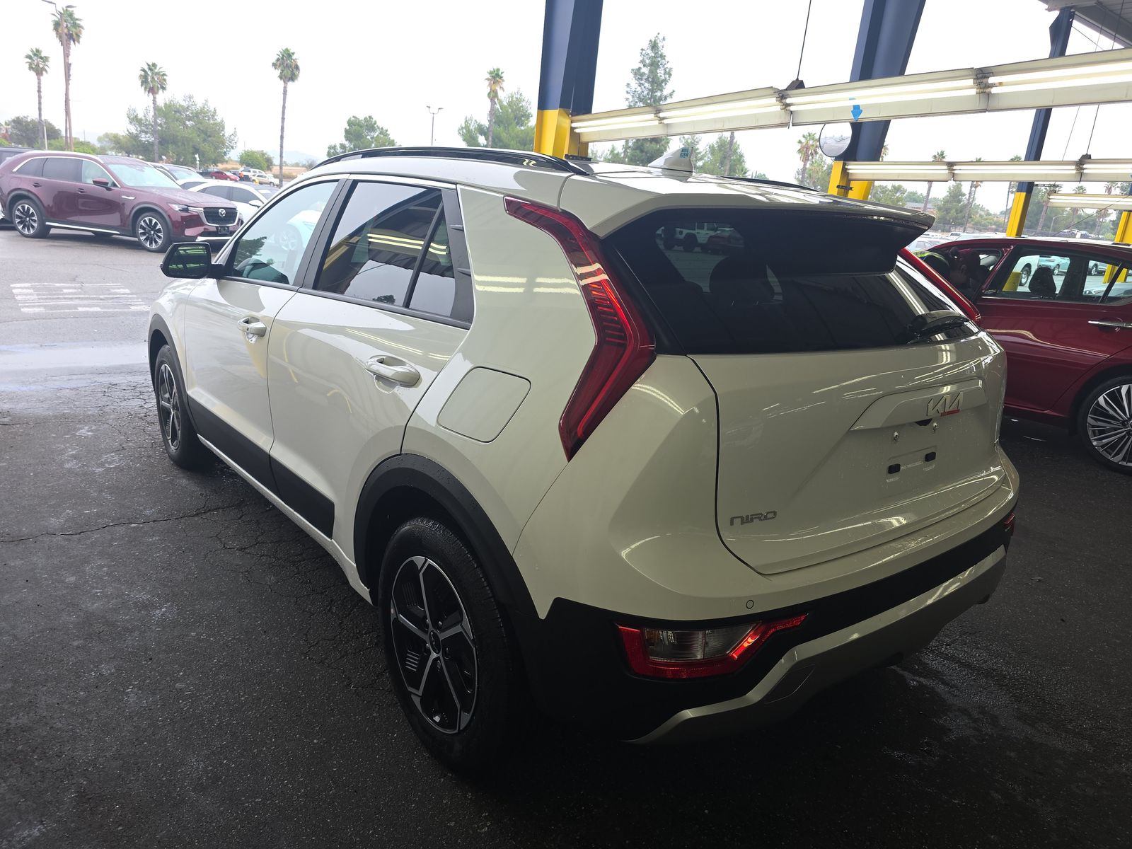 2025 Kia Niro EX FWD