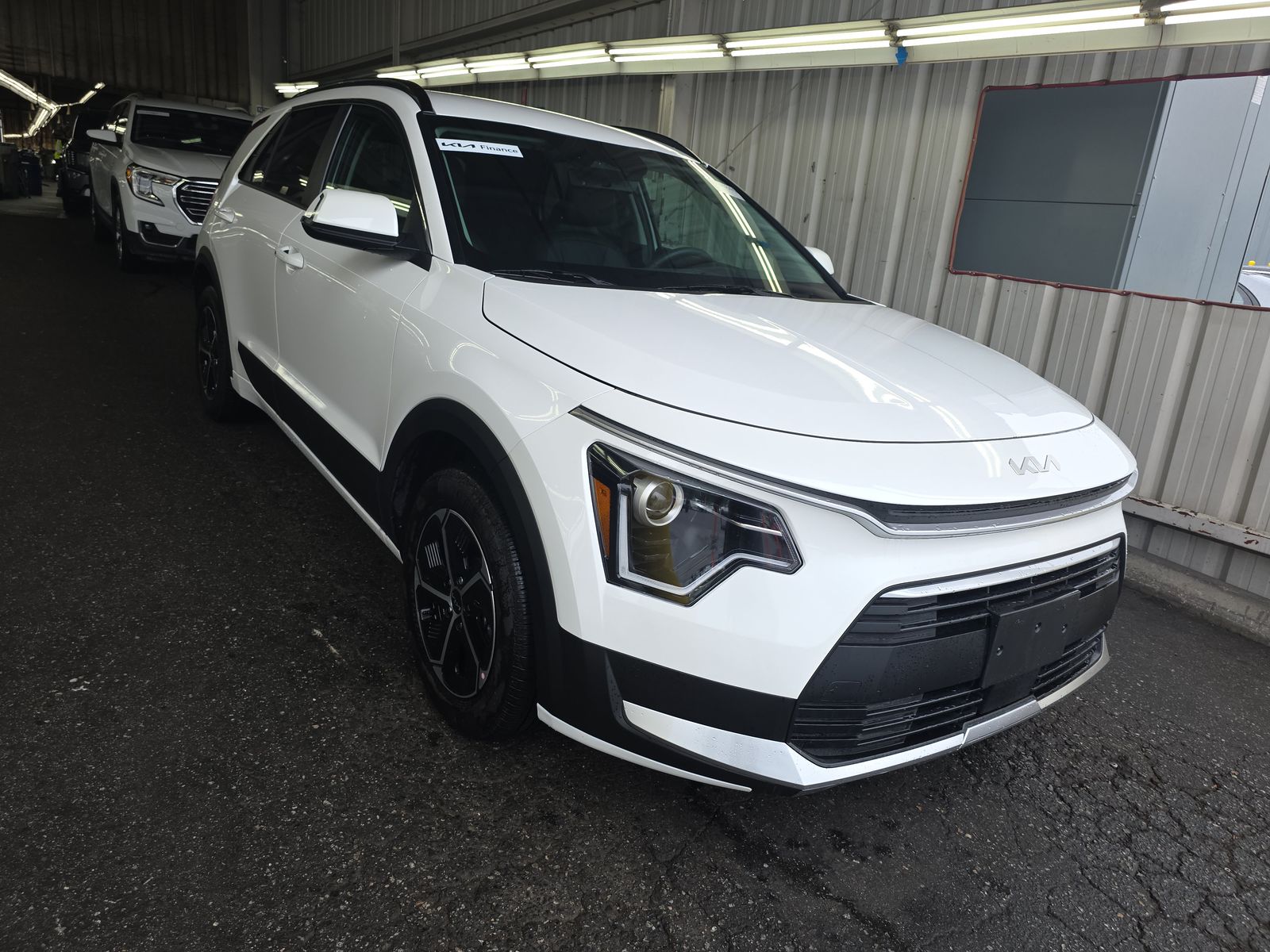 2025 Kia Niro EX FWD