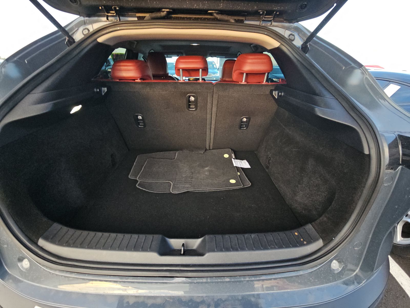 2024 MAZDA CX-30 2.5 S Carbon Edition AWD