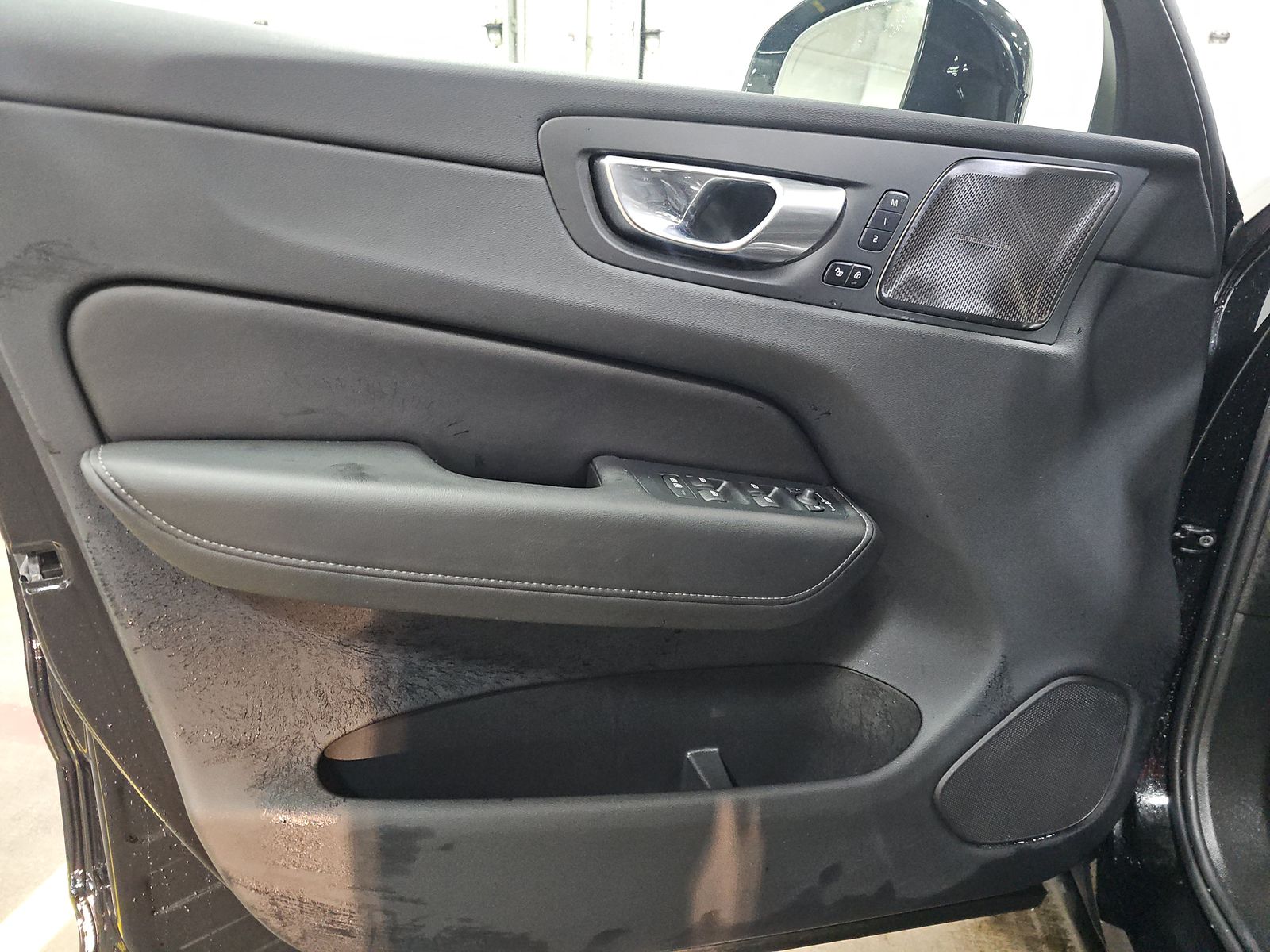 2023 Volvo XC60 Recharge T8 Ultimate AWD