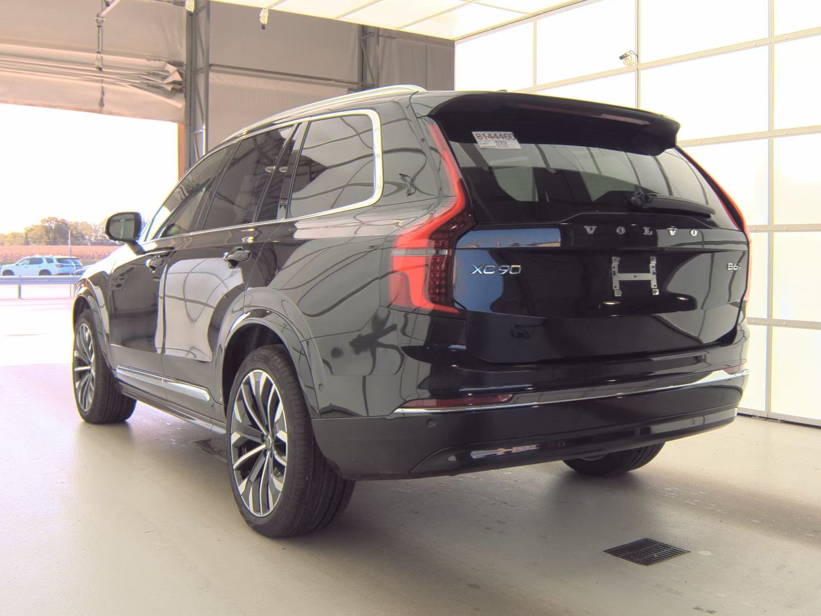 2025 Volvo XC90 B6 Plus AWD