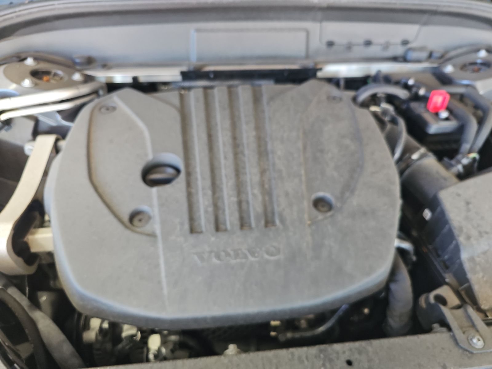 2024 Volvo XC60 B5 Plus AWD