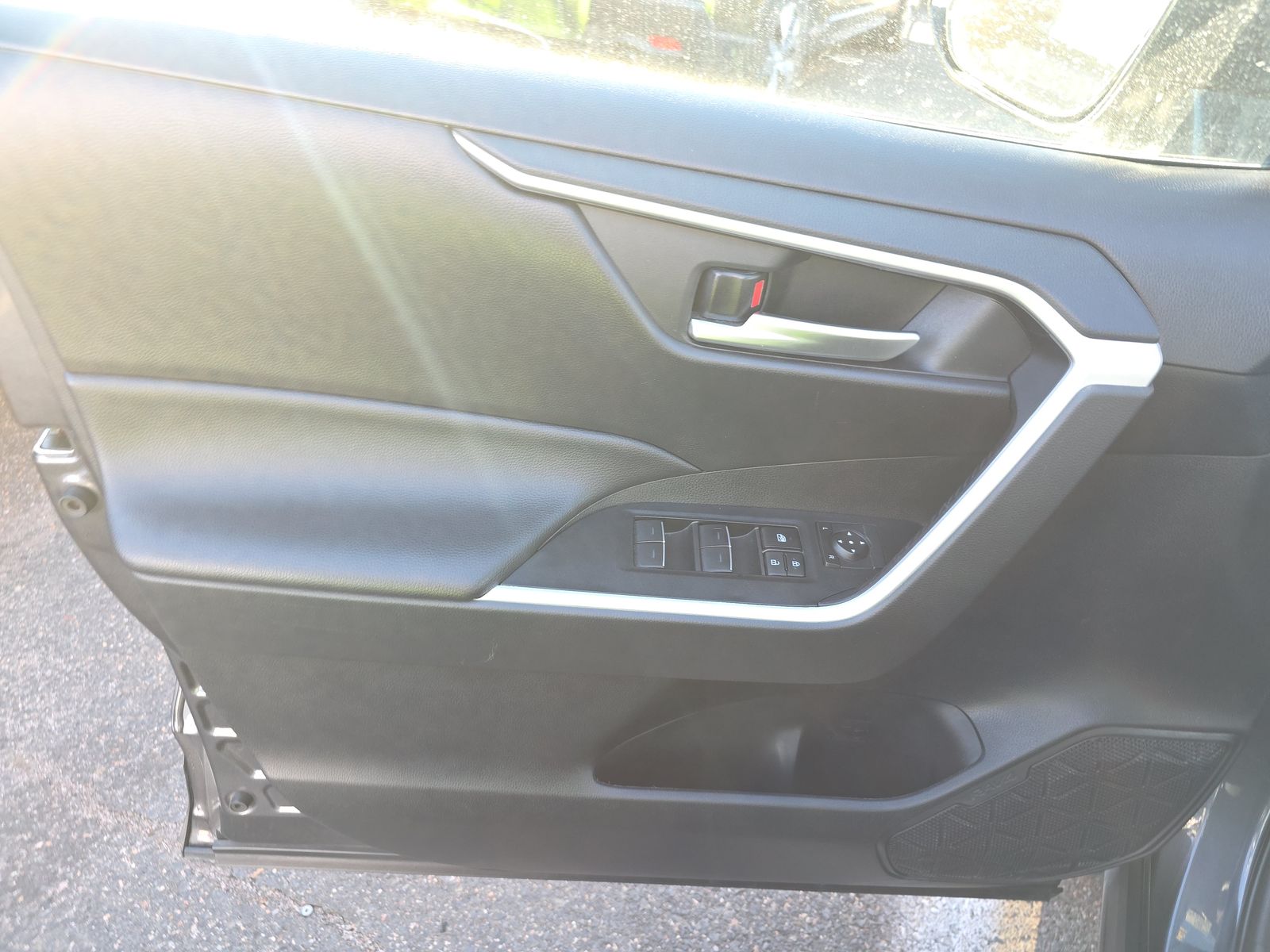 2024 Toyota RAV4 XLE AWD