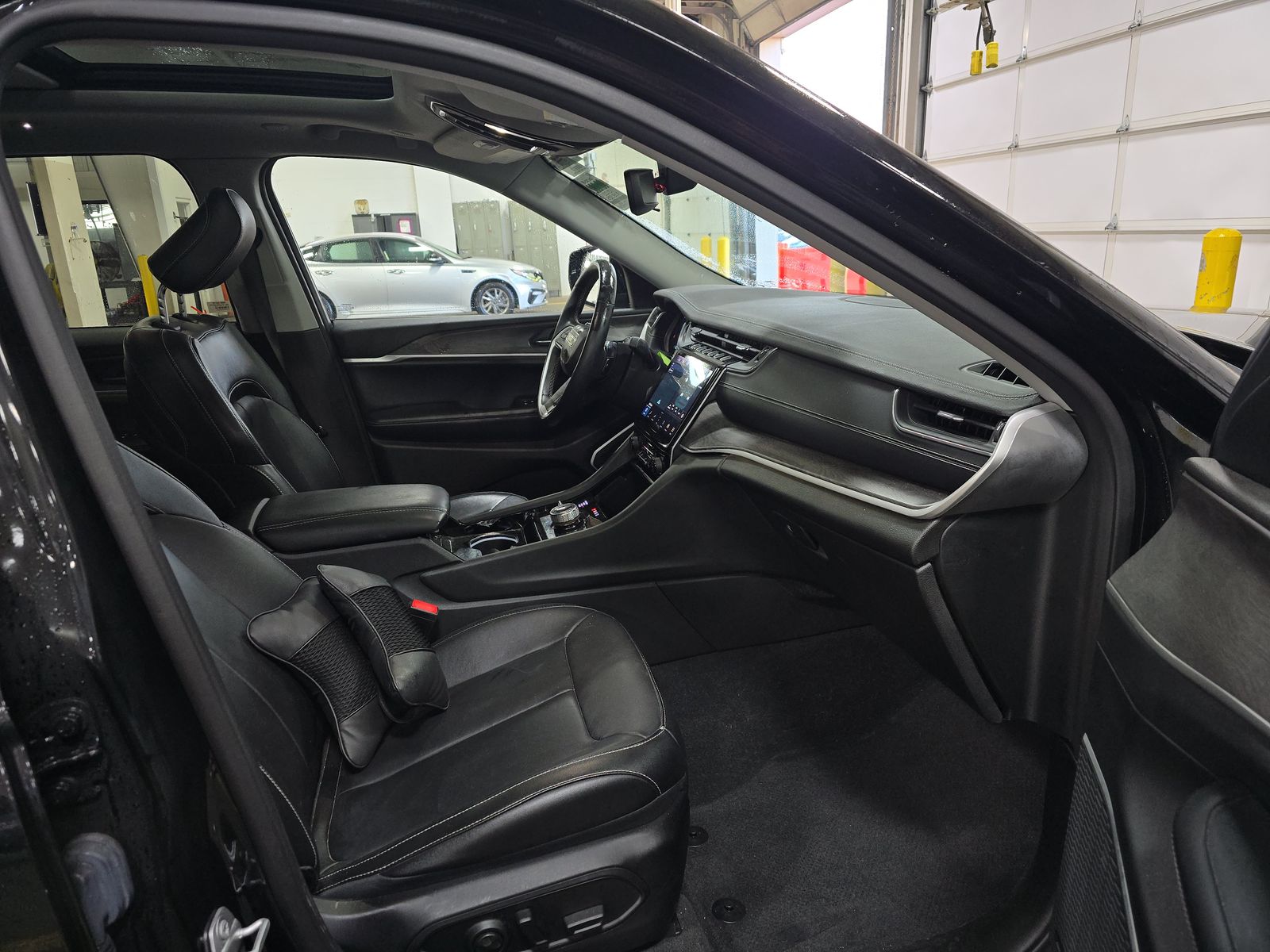 2022 Jeep Grand Cherokee Limited AWD