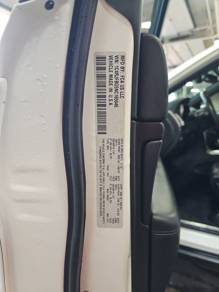 2022 Jeep Grand Cherokee Limited AWD