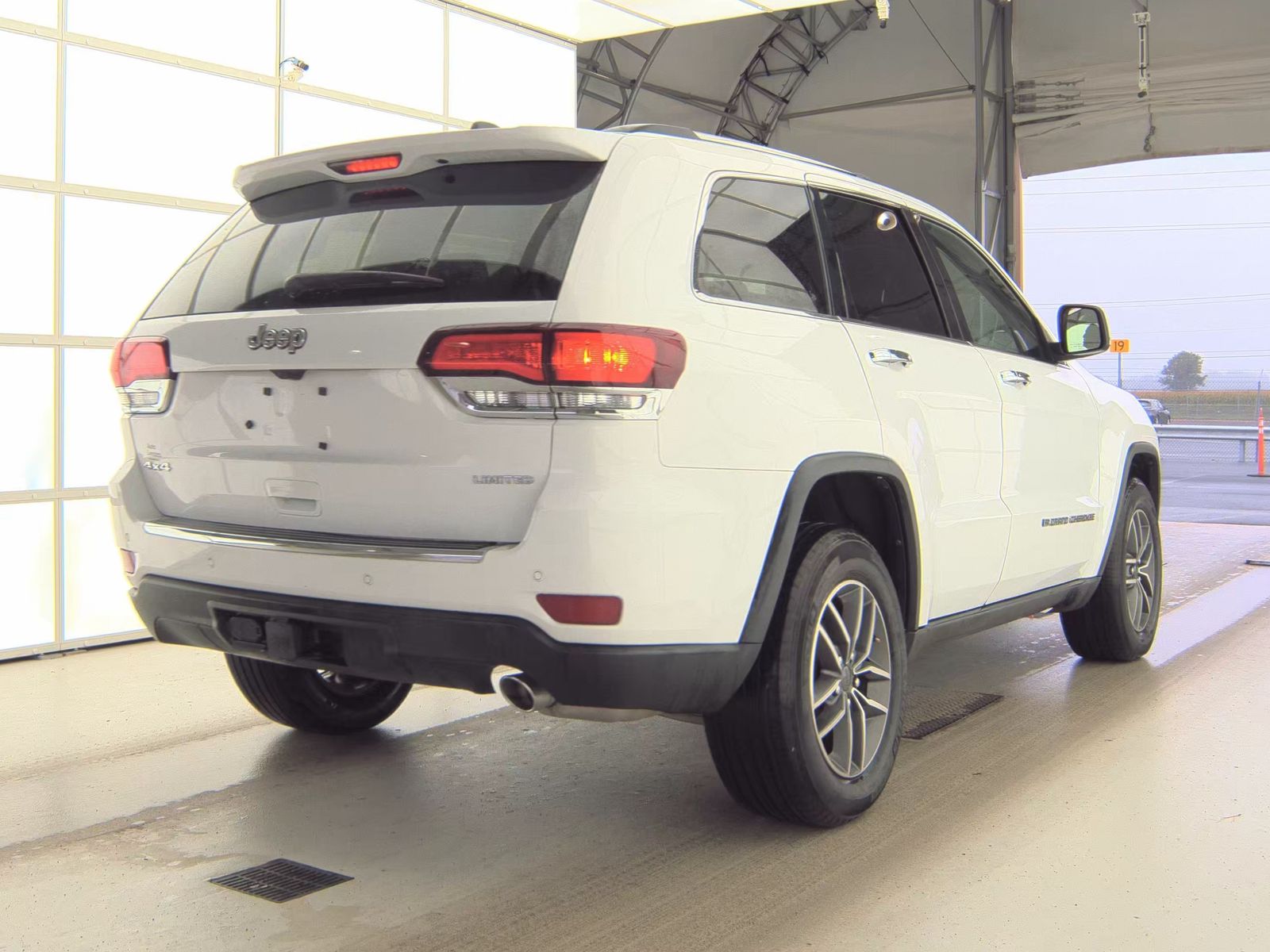 2022 Jeep Grand Cherokee Limited AWD