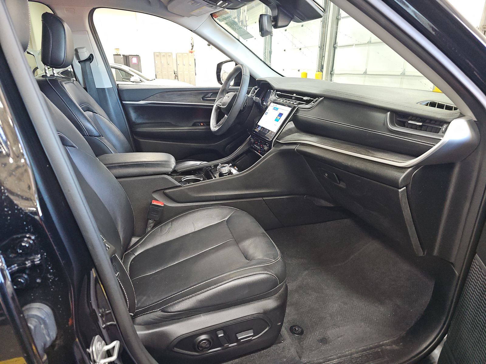 2023 Jeep Grand Cherokee Limited AWD