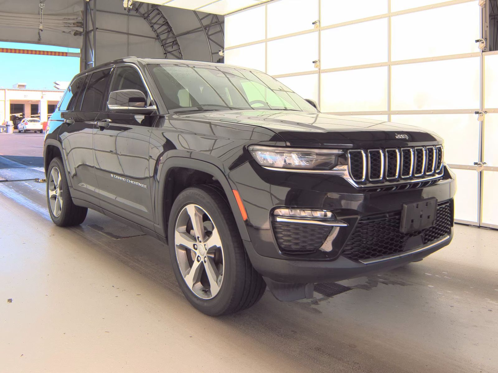 2023 Jeep Grand Cherokee Limited AWD