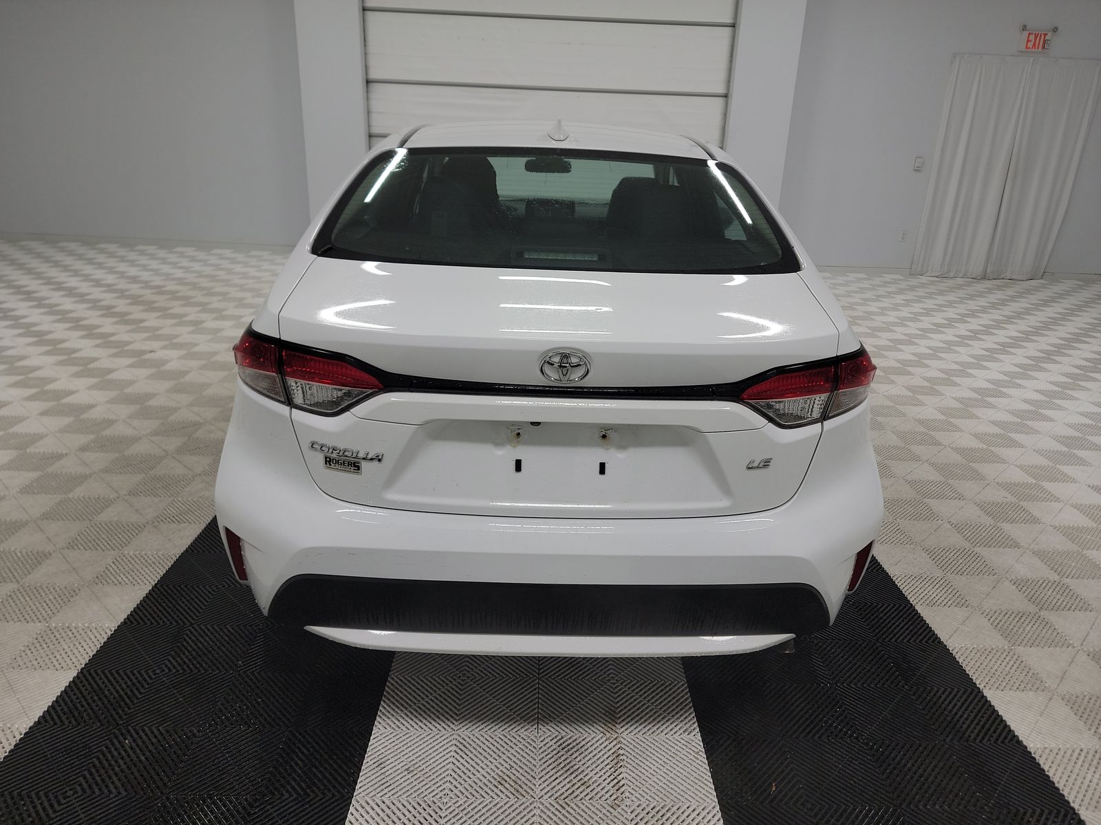 2020 Toyota Corolla LE FWD