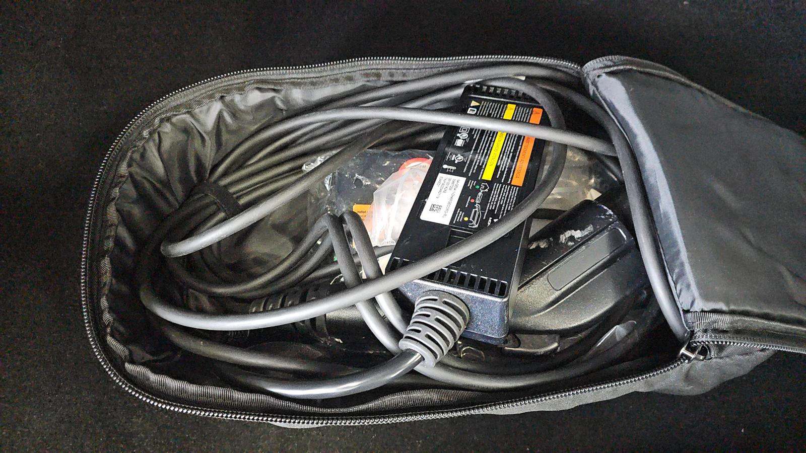 2024 Chrysler Pacifica Hybrid Select FWD