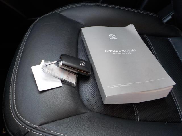 2025 MAZDA CX-5 2.5 S Preferred Package AWD