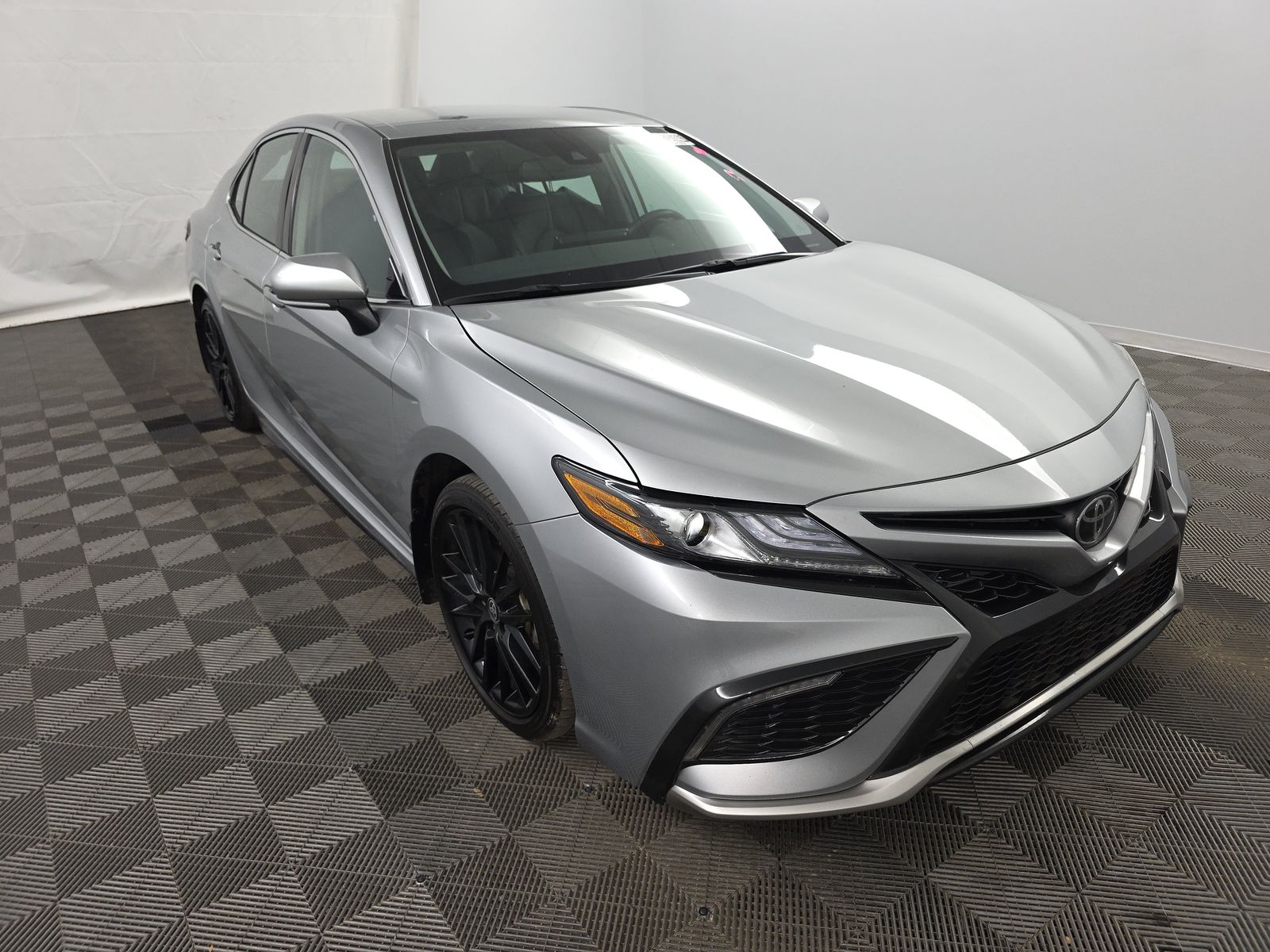 2024 Toyota Camry XSE FWD