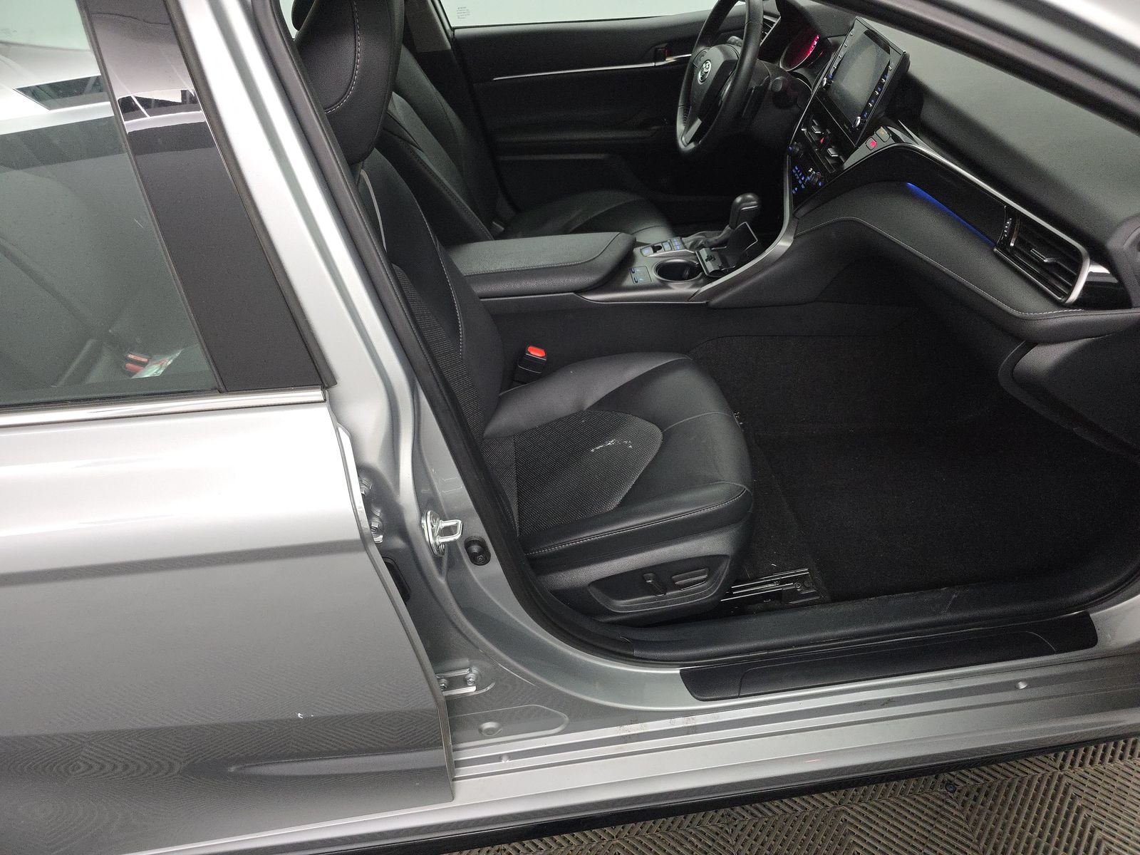 2024 Toyota Camry XSE FWD