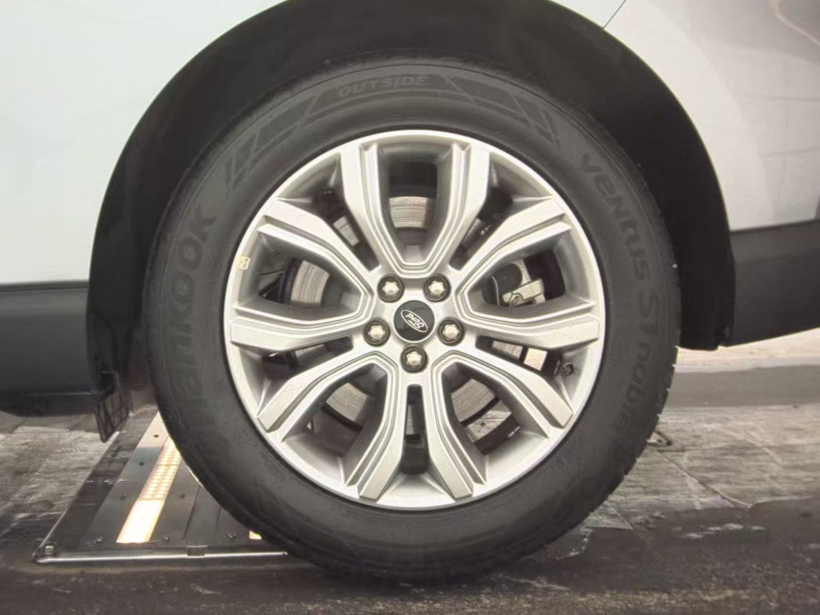 2024 Ford Edge Titanium AWD