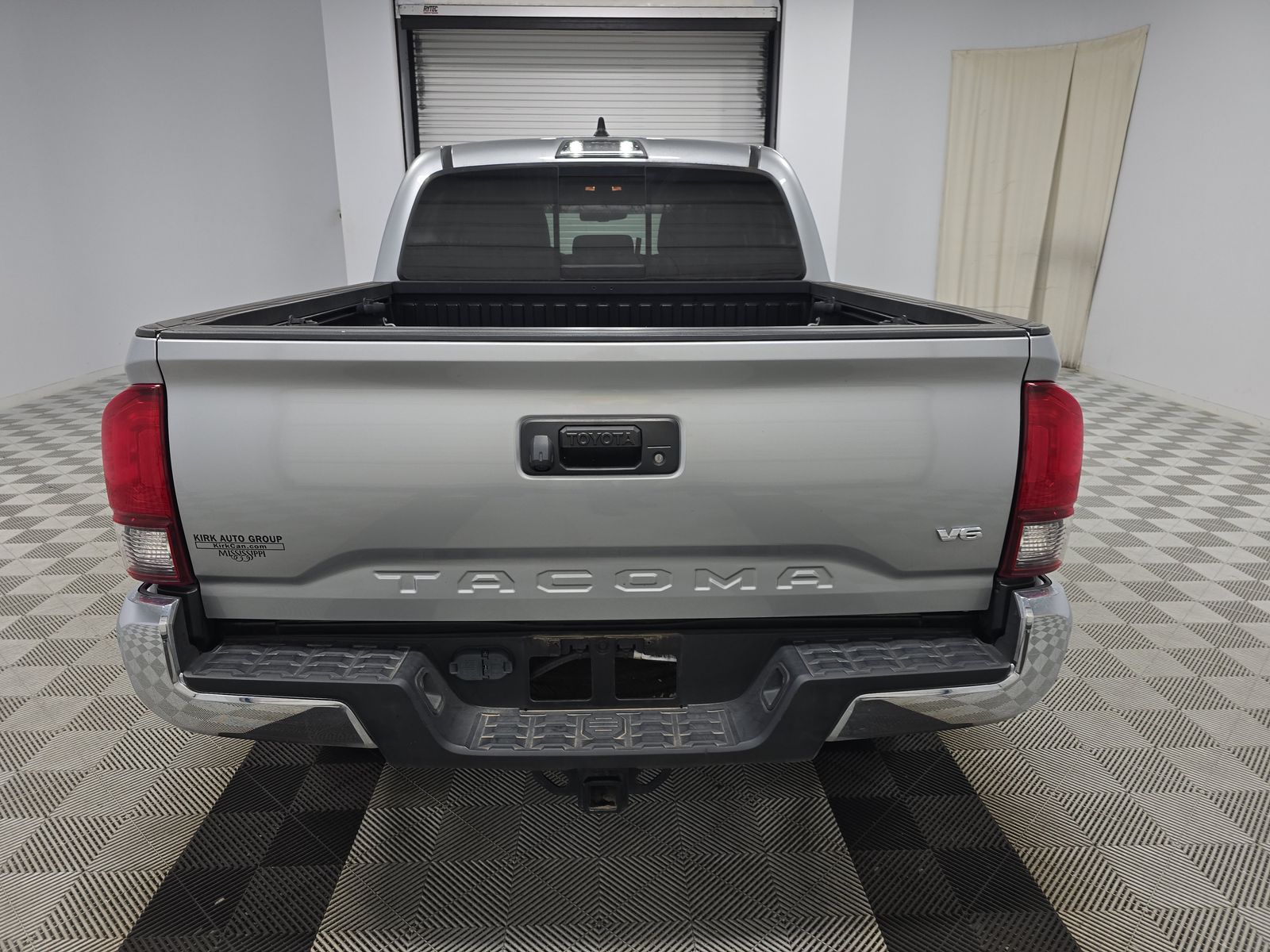 2023 Toyota Tacoma SR5 RWD