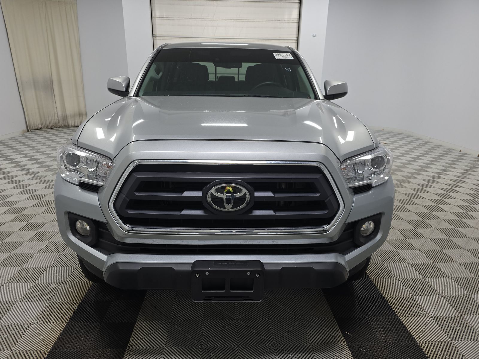 2023 Toyota Tacoma SR5 RWD