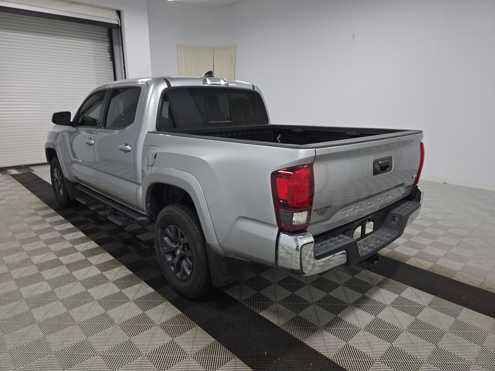 2023 Toyota Tacoma SR5 RWD