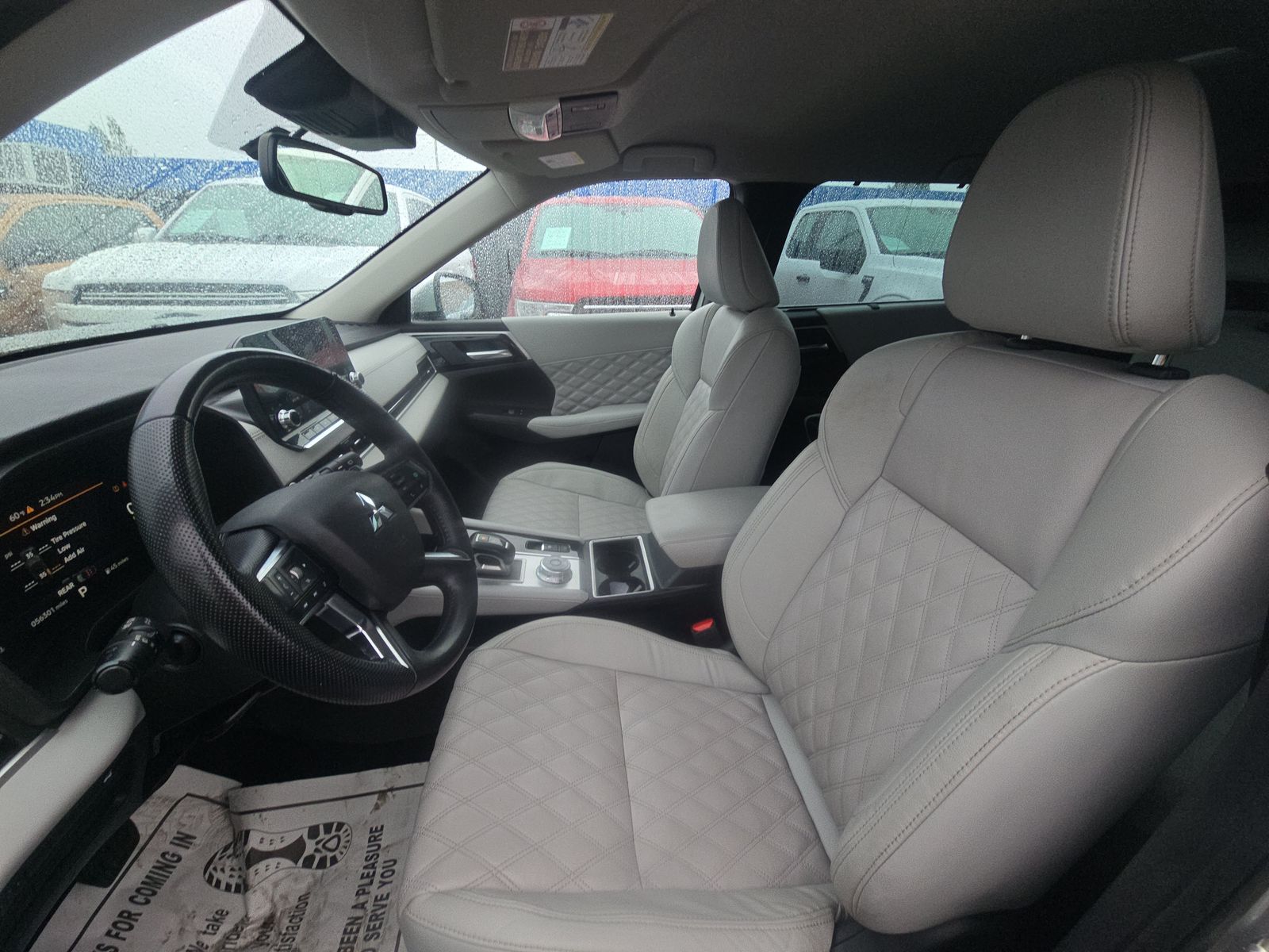 2023 Mitsubishi Outlander SE AWD