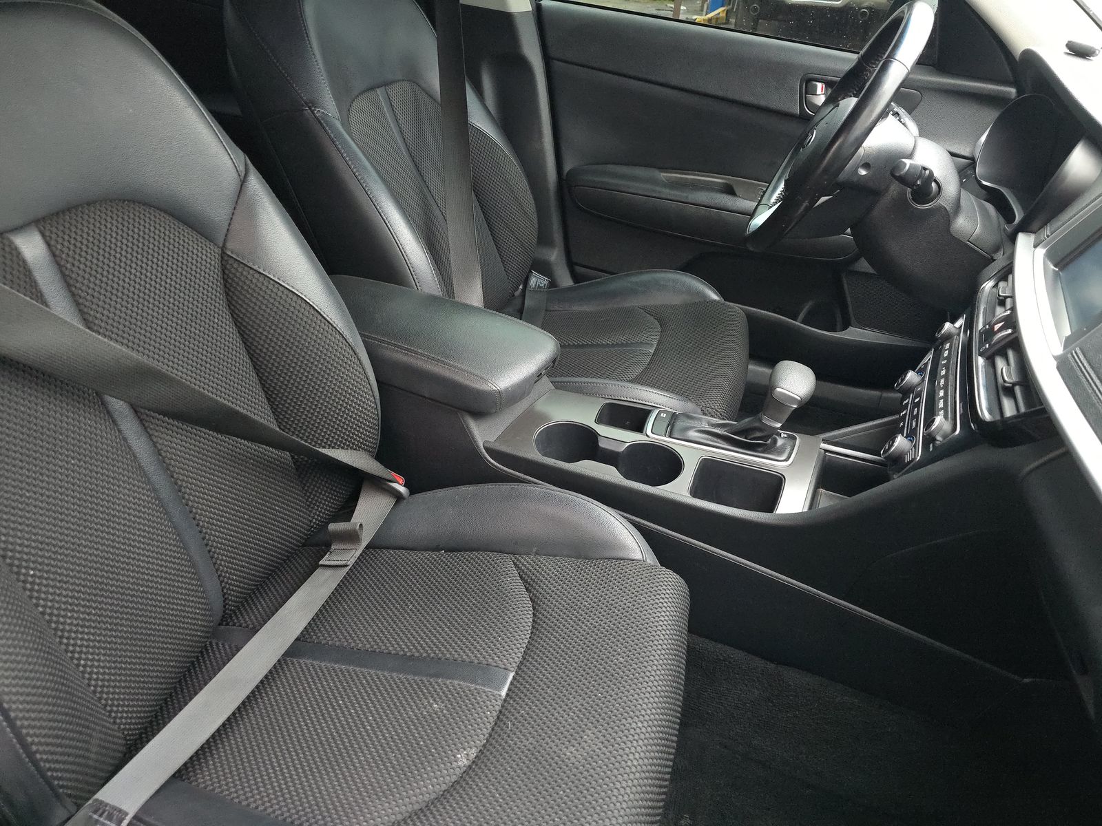 2019 Kia Optima S FWD